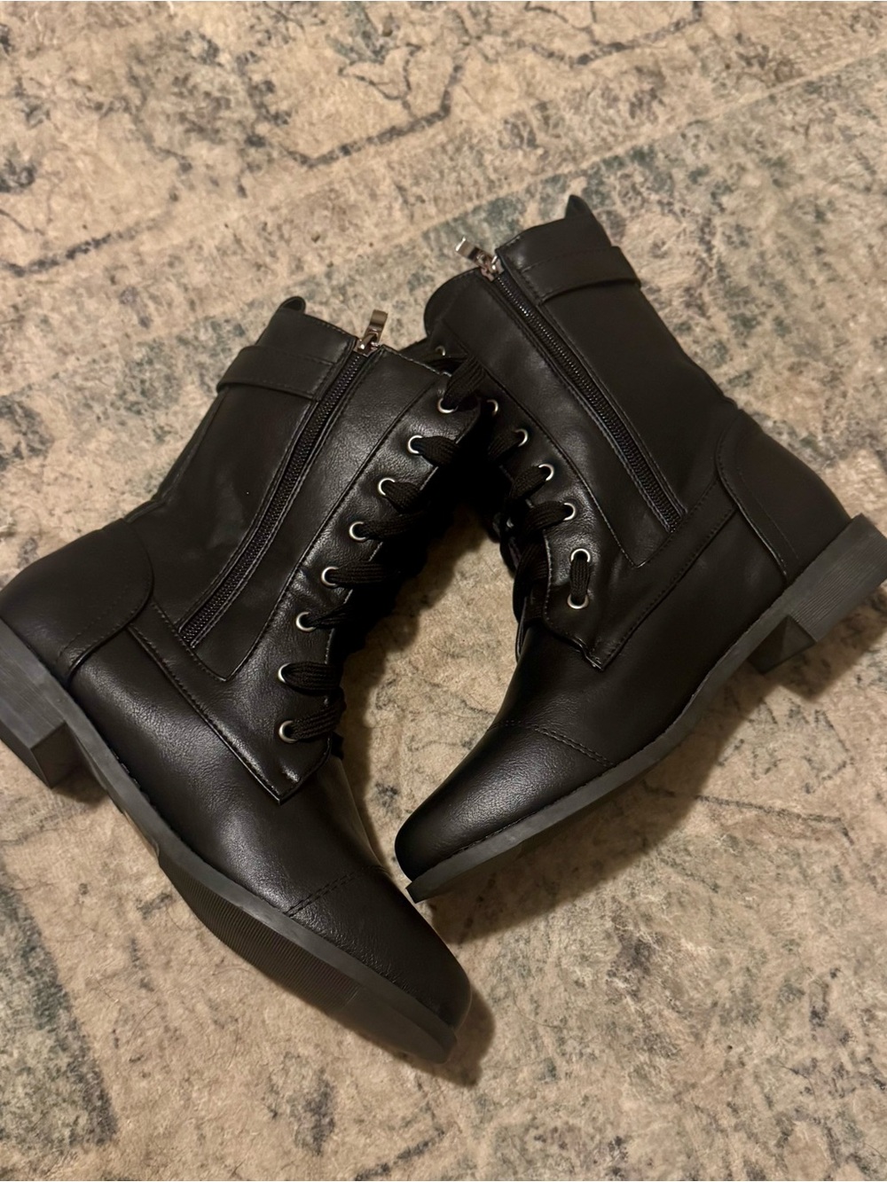 Women's Black Lace-Up Combat Boots with Side Zipper size 7.5